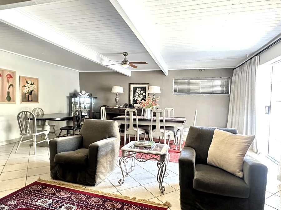 To Let 3 Bedroom Property for Rent in Riebeek Kasteel Western Cape